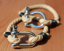 Load image into Gallery viewer, Hemp_Jewellery_Bracelets_Hanfschmuck_Armband_Bijoux_De_Chanvre_Lux_braun_silber
