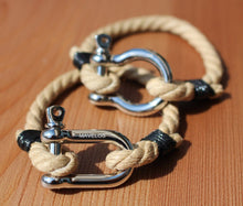 Load image into Gallery viewer, Hemp_Jewellery_Bracelets_Hanfschmuck_Armband_Bijoux_De_Chanvre_Lux_brown_silver