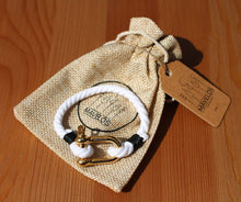 Charger l'image dans la galerie, Hemp_Jewellery_Bracelets_Hanfschmuck_Armband_Bijoux_De_Chanvre_Lux_high-quality_gold_white