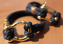 Charger l'image dans la galerie, Hemp_Jewellery_Bracelets_Hanfschmuck_Armband_Bijoux_De_Chanvre_Lux_premium_gold_black
