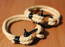 Charger l'image dans la galerie, Hemp_Jewellery_Bracelets_Hanfschmuck_Armband_Bijoux_De_Chanvre_Luxembourg_2rope_nature_brown_black